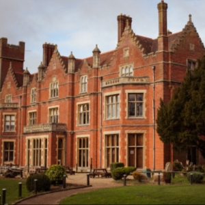 Hertfordshire Golf and Country Club Wedding Show