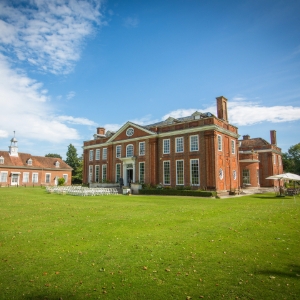 Bradbourne House Wedding Show