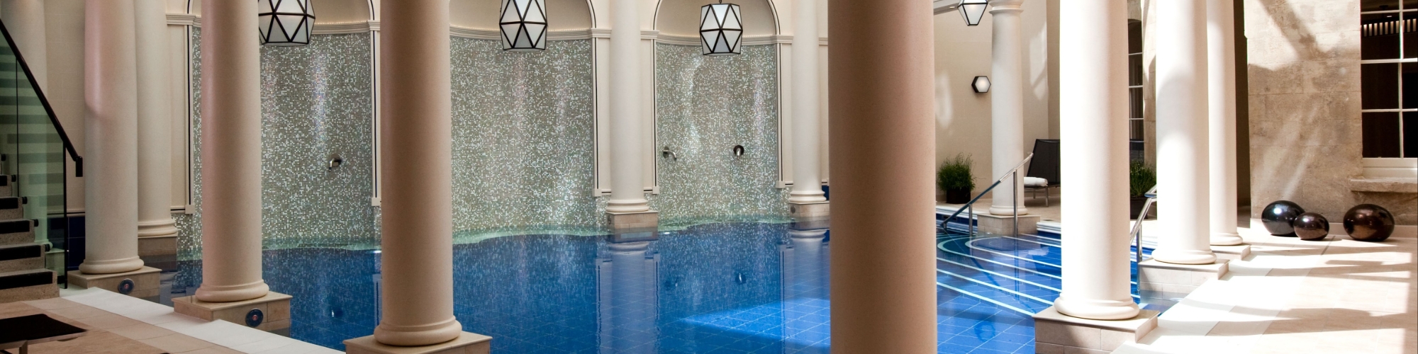 A LUXURY MID-WEEK BREAK FOR TWO AT THE GAINSBOROUGH BATH SPA WORTH £1,250