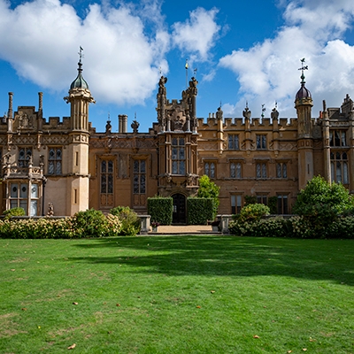 Wedding Showcase at Knebworth House & Barns