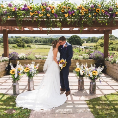 Southlands Barn Spring Wedding Fair