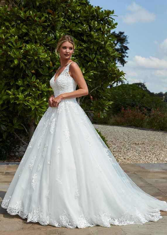 Image 7 from Brides Visited – “Where the Magic Happens”