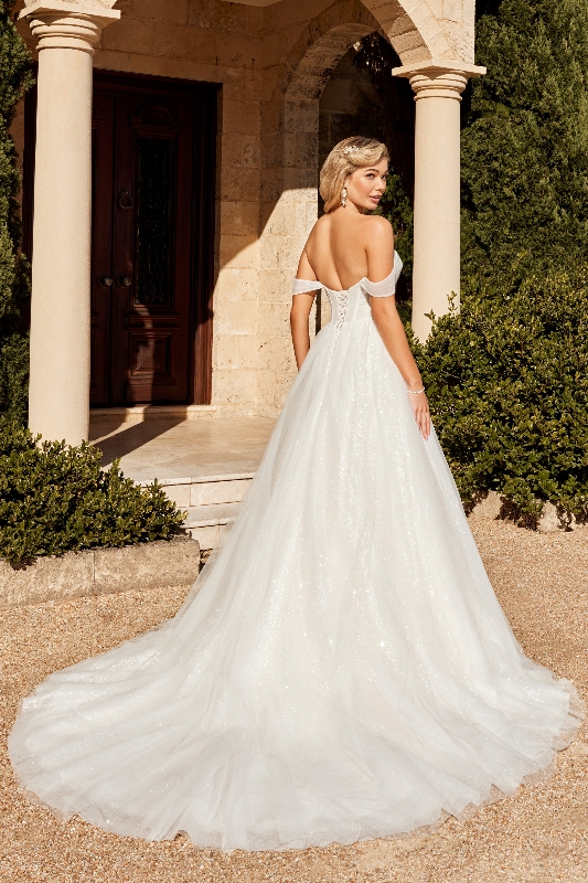 Image 12 from Brides Visited – “Where the Magic Happens”