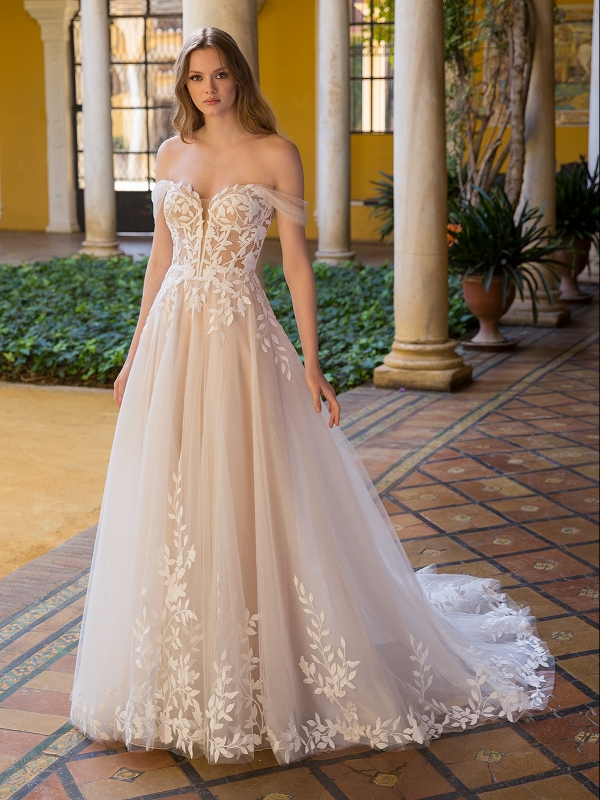 Image 19 from Brides Visited – “Where the Magic Happens”