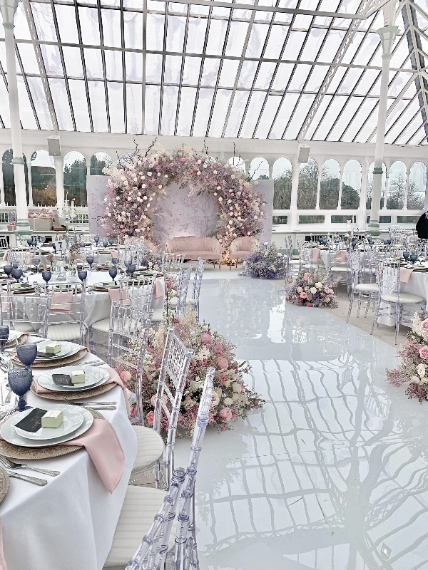 Image 2 from The Isla Gladstone Conservatory