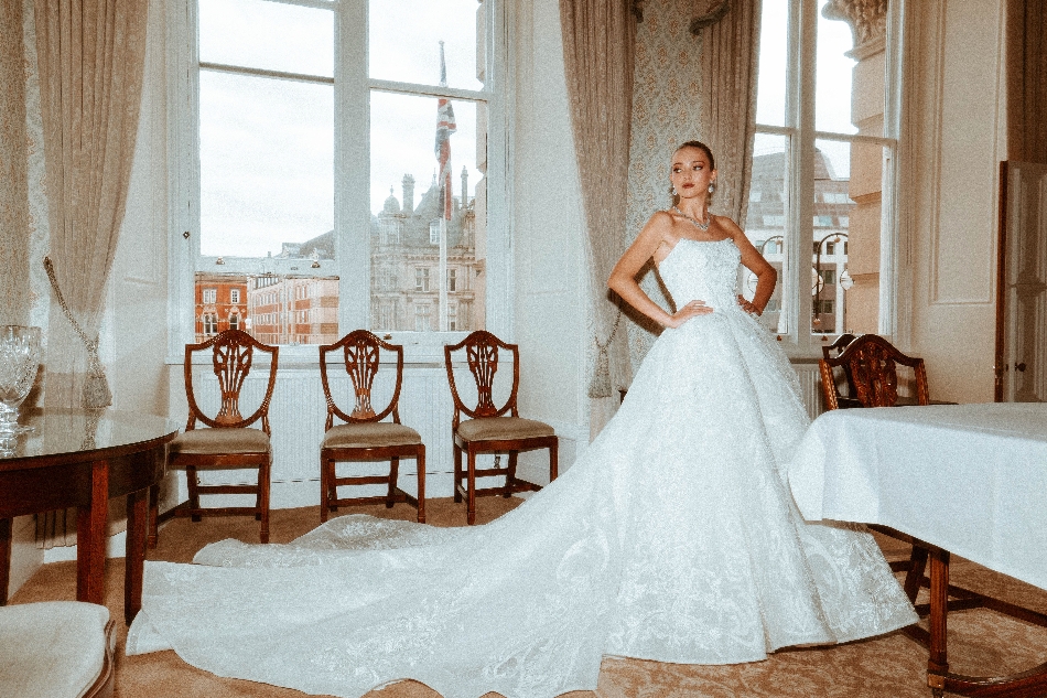 Image 3 from June Peony Bridal Couture Birmingham