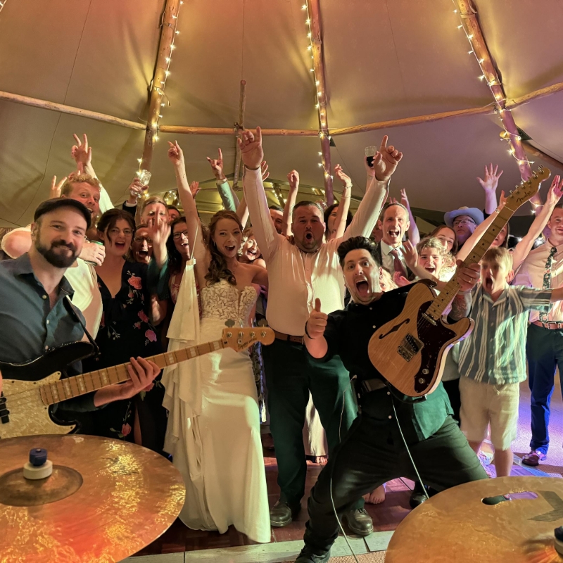 Image 4 from Oceanview Party Band
