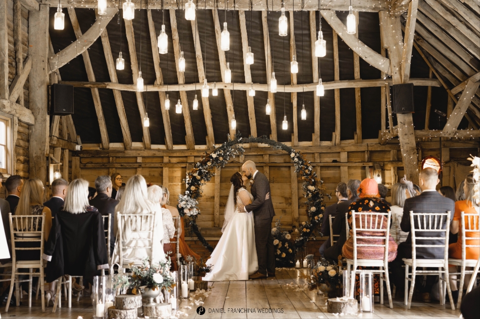 Image 2 from Southlands Barn