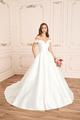 Thumbnail image 14 from Brides Visited – “Where the Magic Happens”