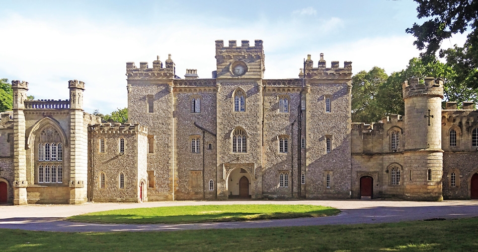 Image 2: Castle Goring