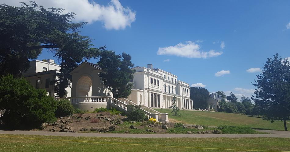 Image 1: Gunnersbury Park