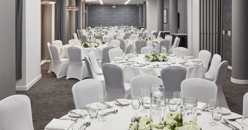 Image 1: Doubletree by Hilton Hotel Manchester Piccadilly