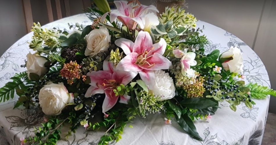 Image 1: Hedge Rose Floral Design