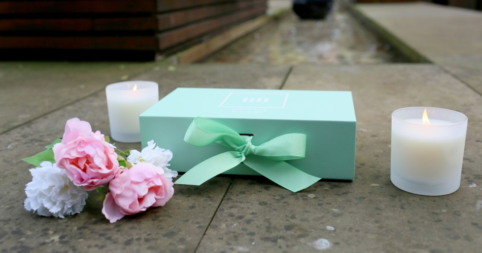 Image 1: Bridal Box