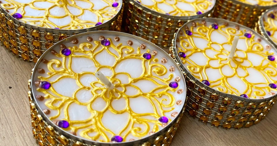 Image 1: Moheeni Paul Designs