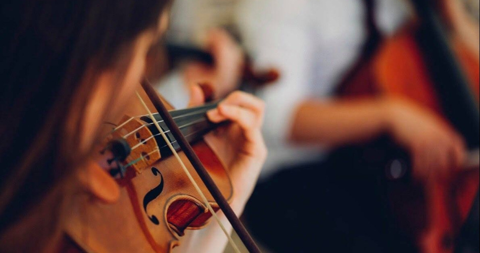 Image 3: Harmony String Quartet