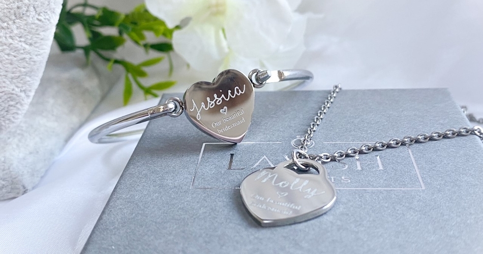 Image 2: Lavish Lockets