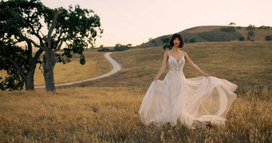 Image 1: The Bridal Lounge