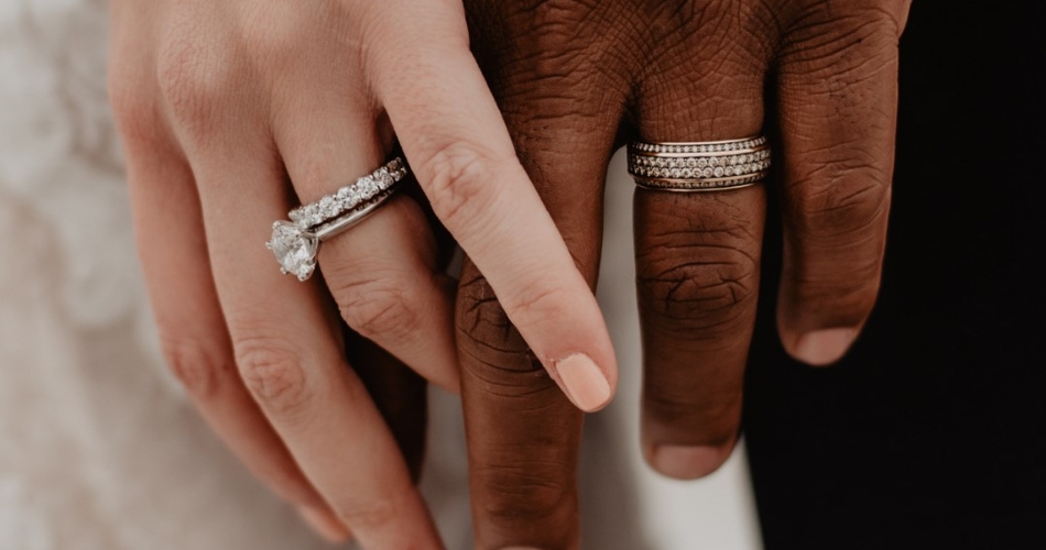 Image 1: Bradley Hatch Jewellers