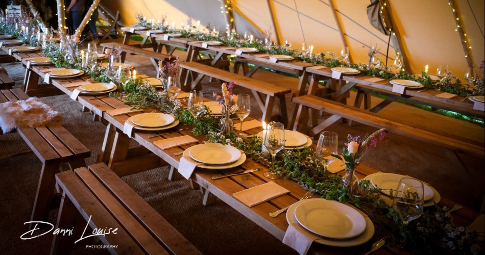 Image 1: The Den At Four Acre