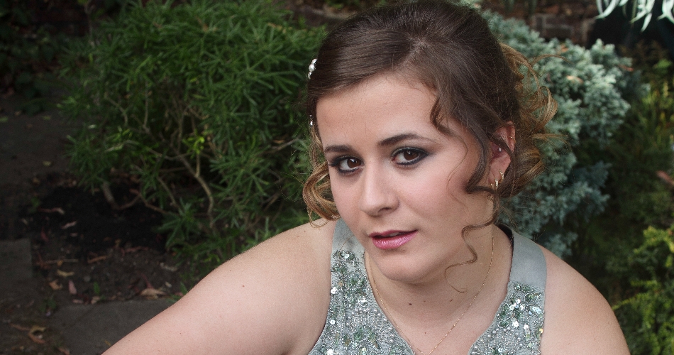 Image 1: A GARDEN SALON