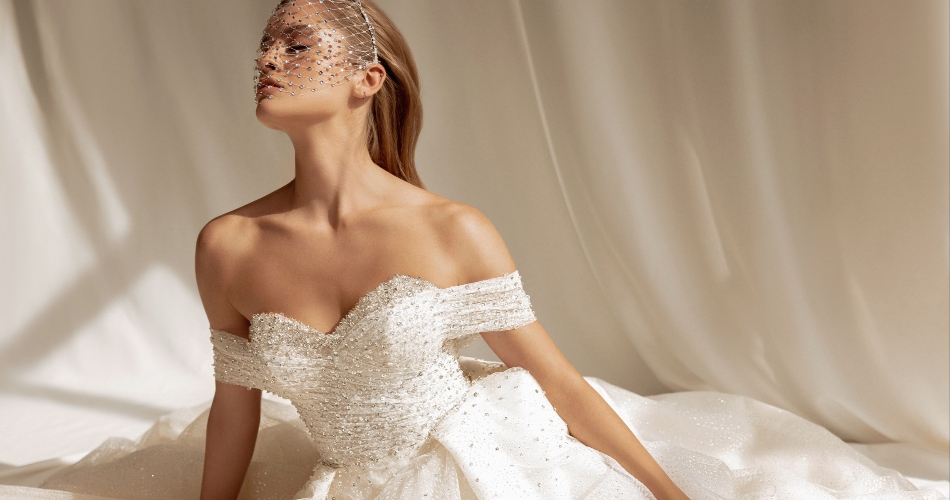 Image 1: Inna Voronova Bridal