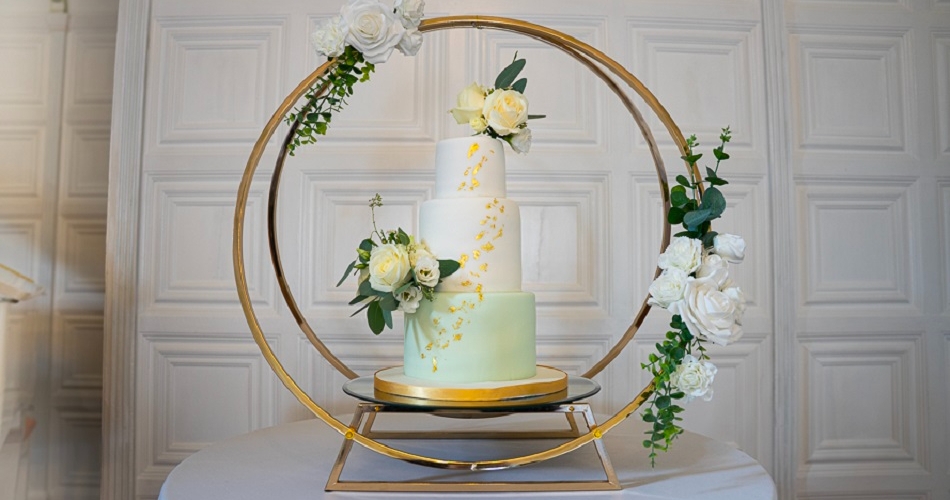Image 4: Regency Cakes
