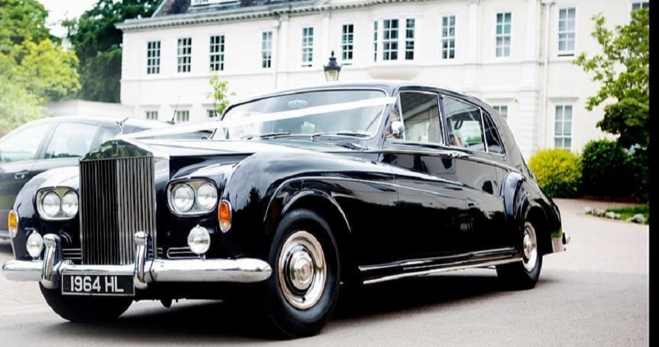Image 3: Ultimate Classic Car Hire