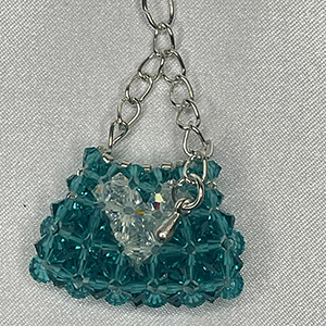 Rebecca Amor: Handcrafted Beauty