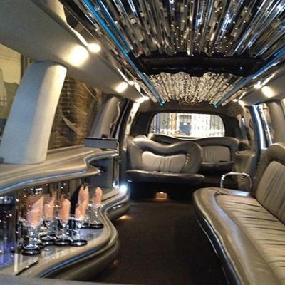Image 2: Fox Limousines