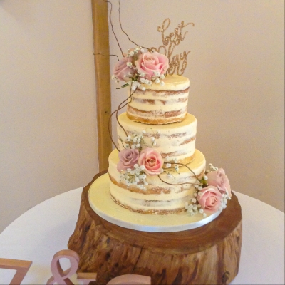 Image 2: Regency Cakes