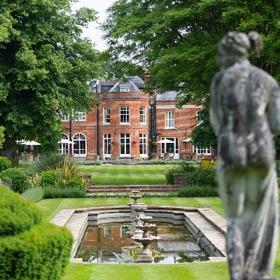Still looking for your wedding venue? Check out Royal Berkshire in Sunninghill