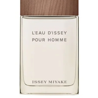 L’Eau d’Issey pour Homme Vétiver is a new vegan men’s cologne