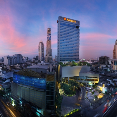 Honeymoon News: Phun times in Phuket