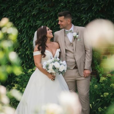 Real Wedding: Fly away WITH ME