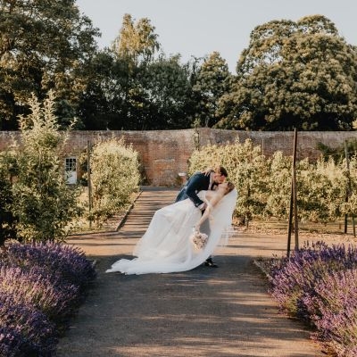 Real Wedding: Rom-com romance