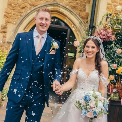 Real Wedding: Love at first swipe