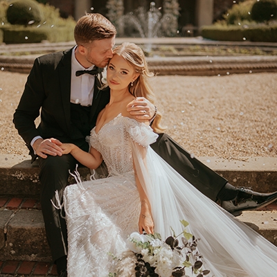 Real Wedding: Childhood sweethearts