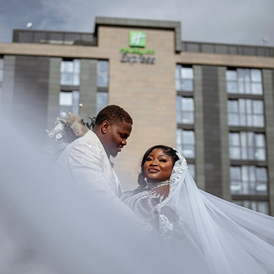 Real Wedding: Insta-love