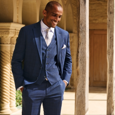 WITH THE UK’S BUSIEST WEDDING WEEKEND IN SIGHT, BROOK TAVERNER LETS GUILDFORD GROOMS GO FREE