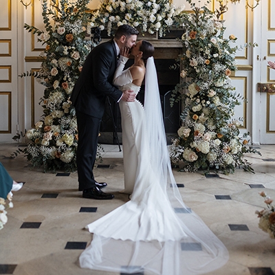 Real Wedding: From one swipe to I do
