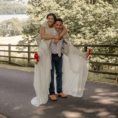 Real Wedding: Garden party vibes