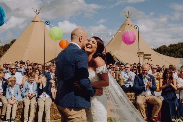 Yorkshire's Boutipi tells us its top tips for outdoor weddings: Image 1