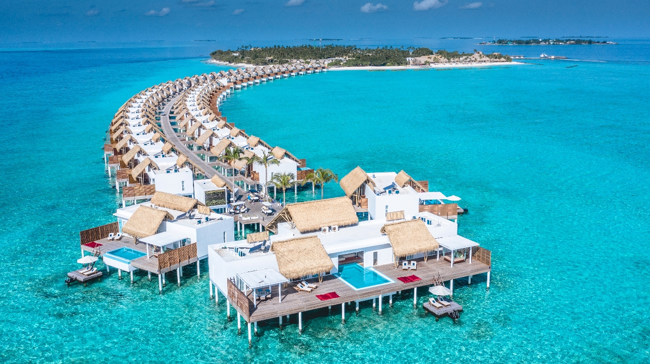 Take a look at the new Emerald Maldives Resort & Spa: Image 1