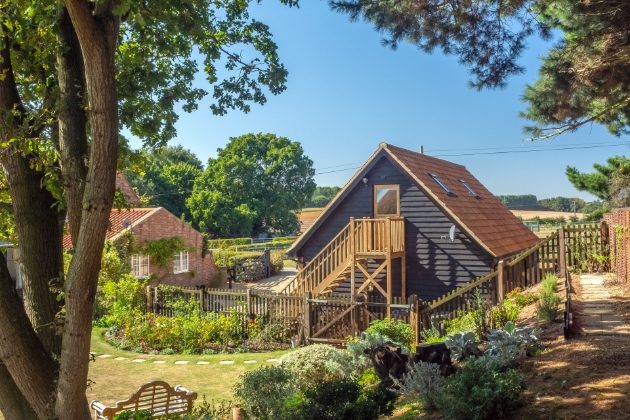 Outside view of the Cartlodge at Aldeburgh