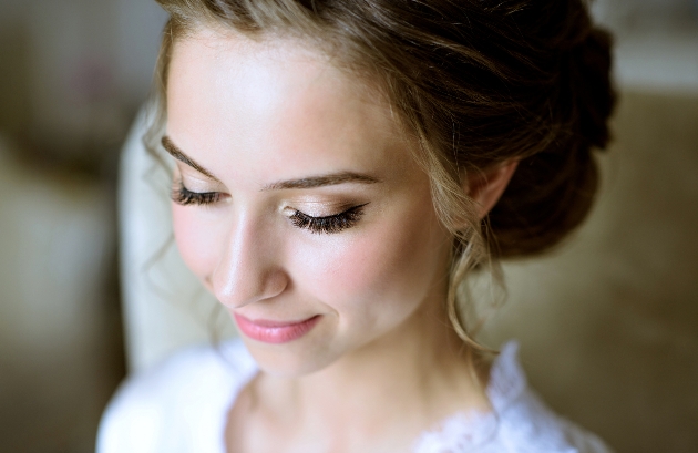 Glowing natural bridal makeup