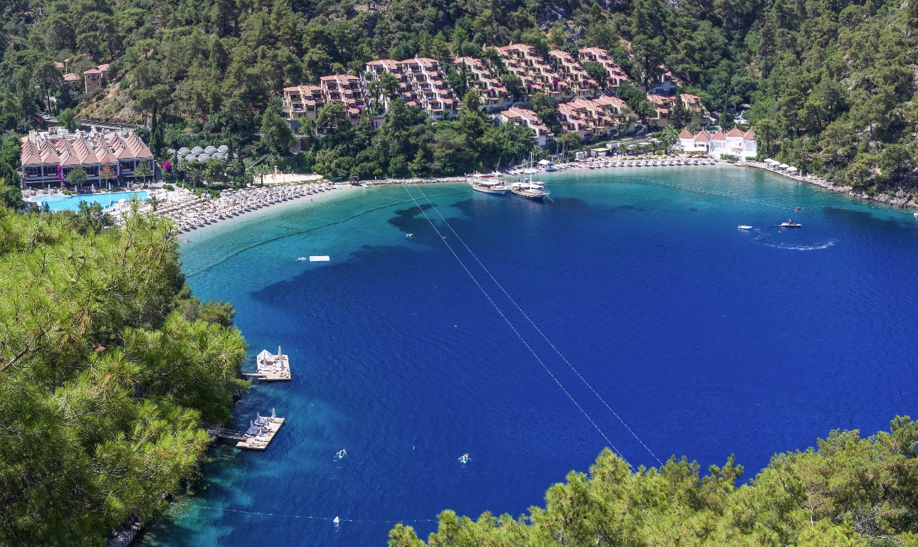 aerial view of the Hillside Beach Club