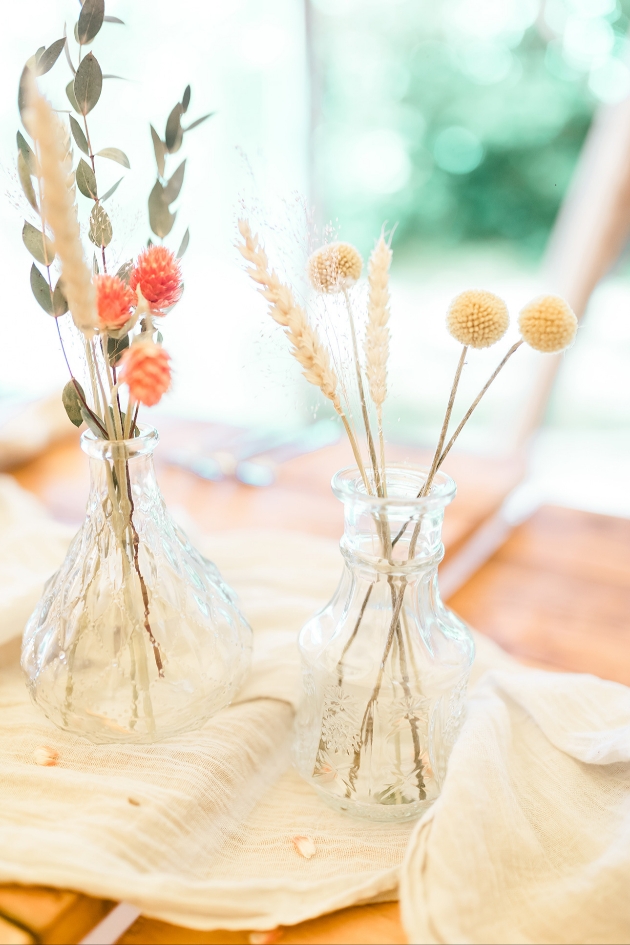 Dried flowers centrepieces