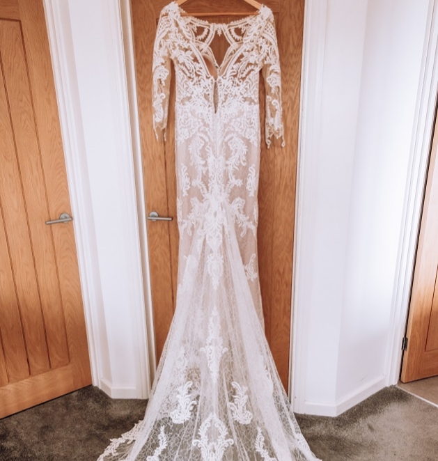 Bride's Dress