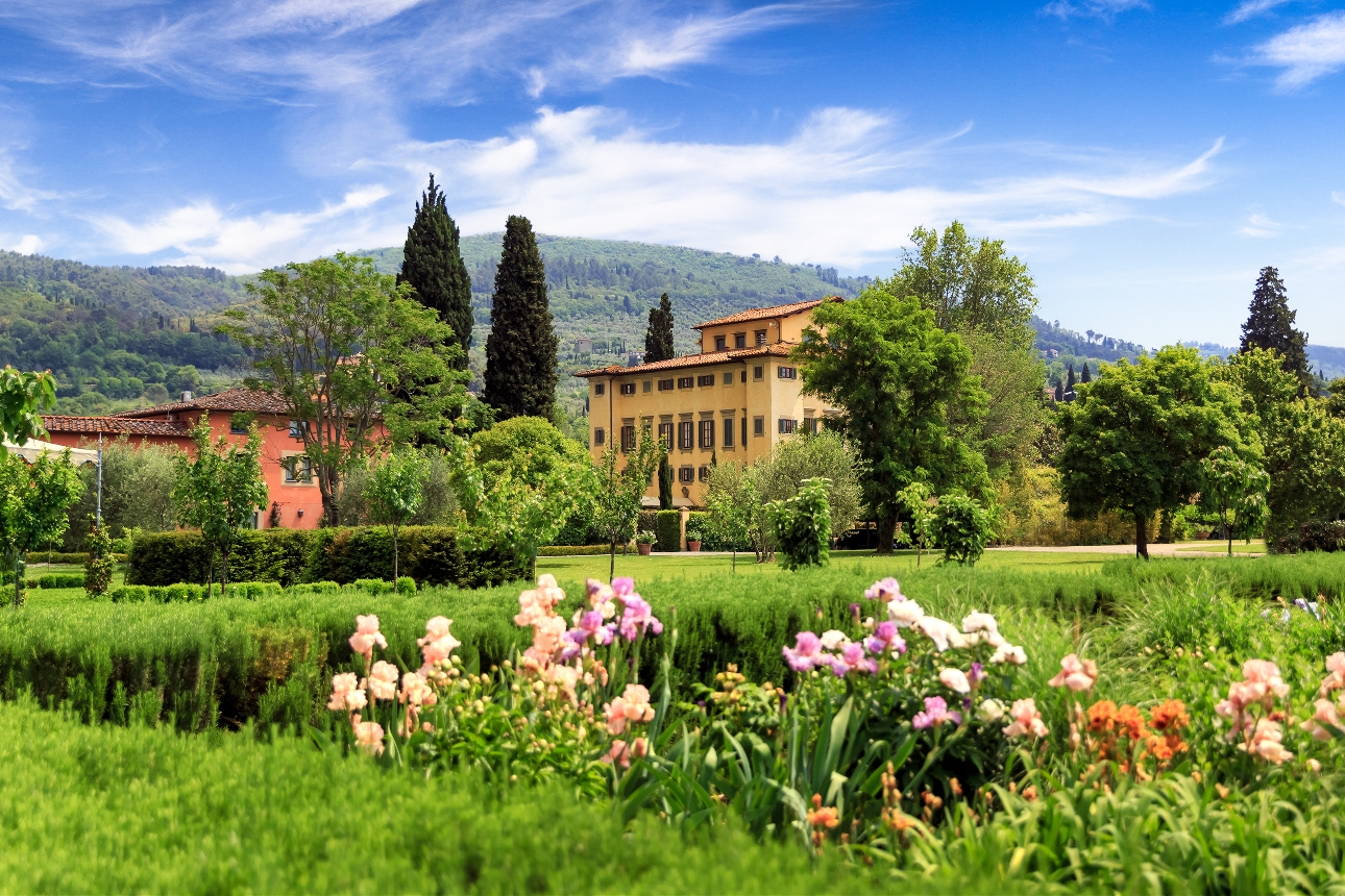 italian manor in the countryside